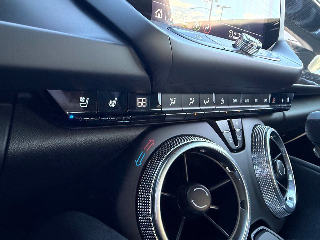 Used 2023 Chevrolet Camaro SS RWD image 21