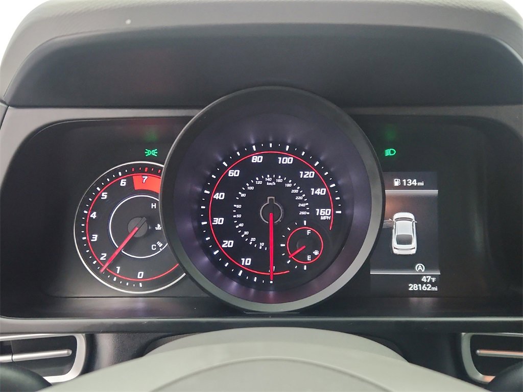 Used 2021 Hyundai Elantra SE image 13