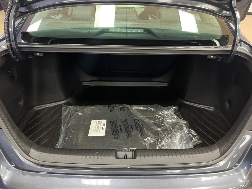 Used 2023 Honda Accord EX-L image 15