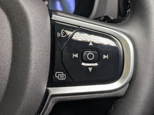 New 2026 Volvo XC60 B5 Plus w/ Climate Package AWD/4WD image 18