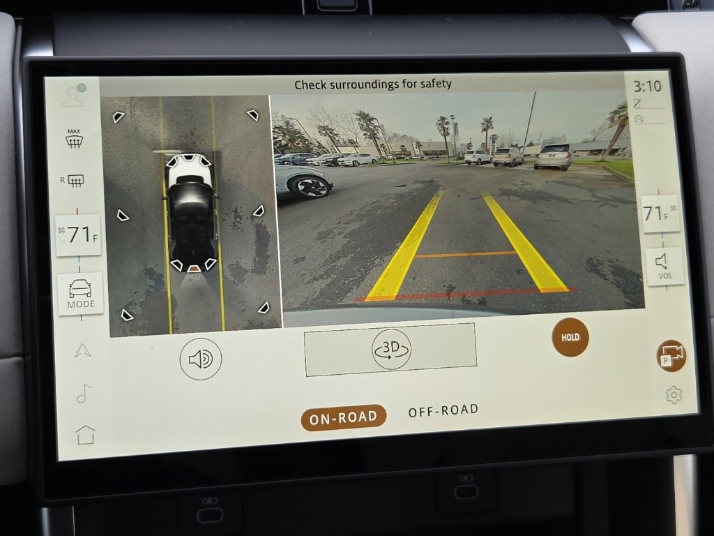 New 2025 Land Rover Discovery Sport S image 26