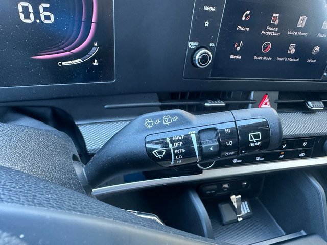 Used 2024 Kia Sportage LX image 30