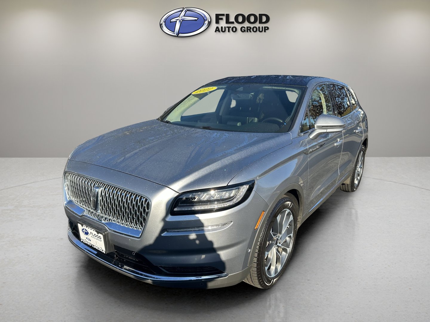 Certified 2022 Lincoln Nautilus Reserve w/ Equipment Group 201A image 3