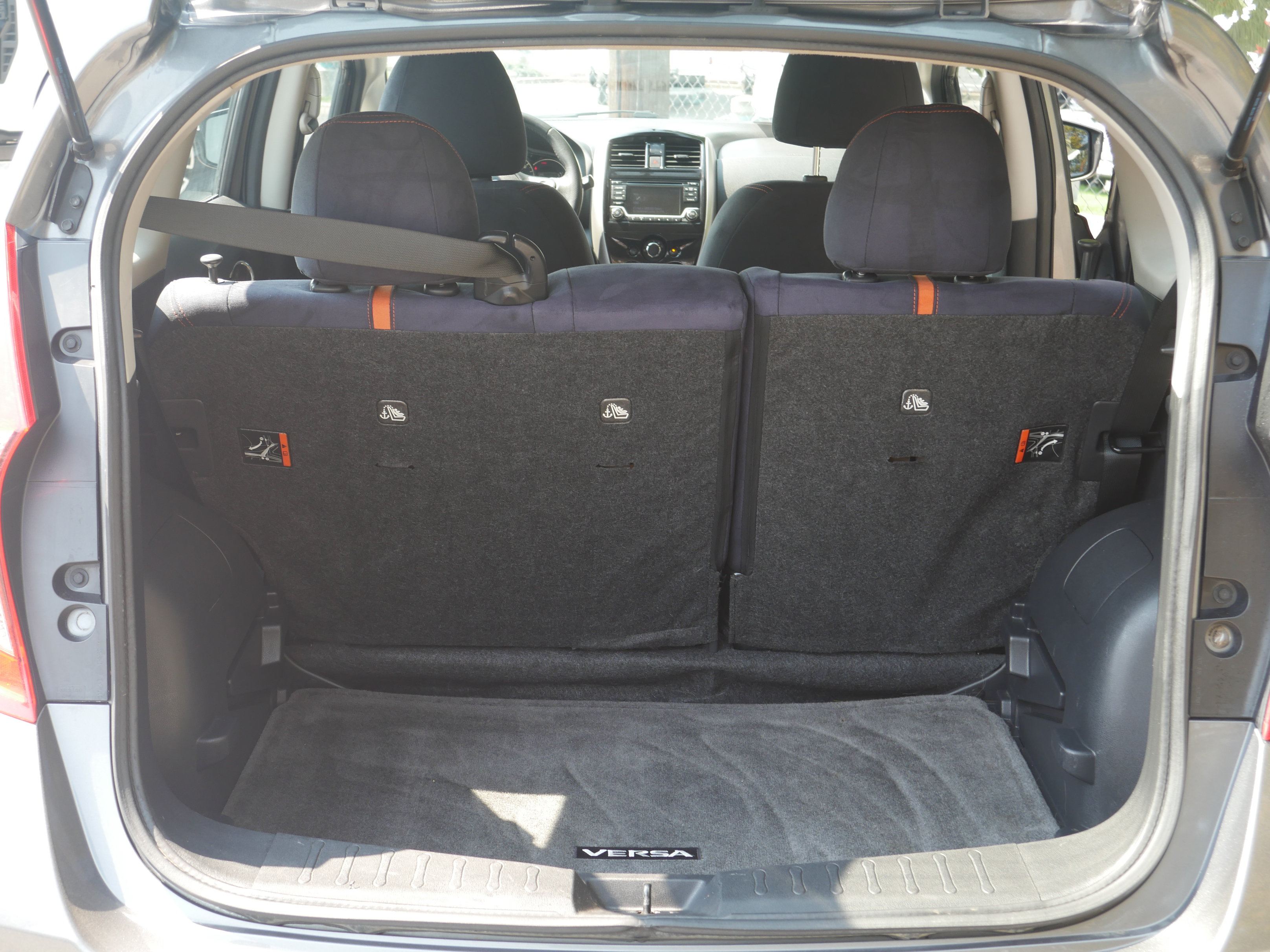 Used 2016 Nissan Versa Note FWD image 21