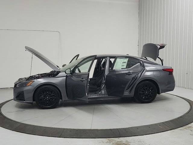 New 2026 Nissan Altima 2.5 SV w/ SV Special Edition Package FWD image 12
