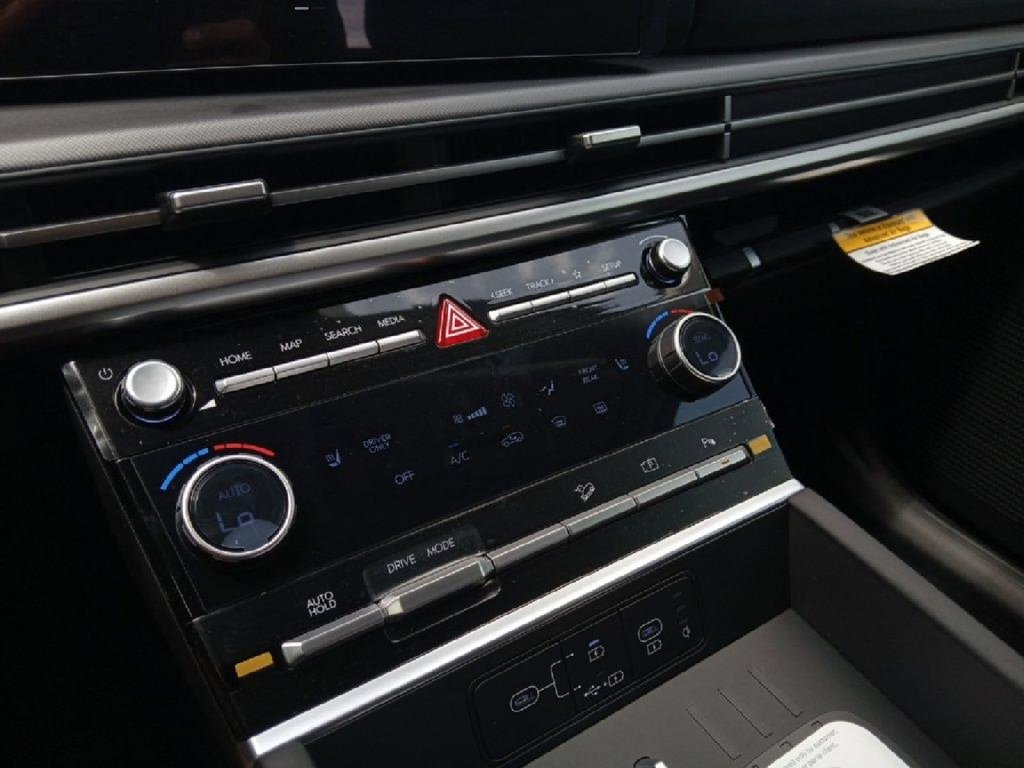 New 2026 Hyundai Santa Fe SEL FWD image 22