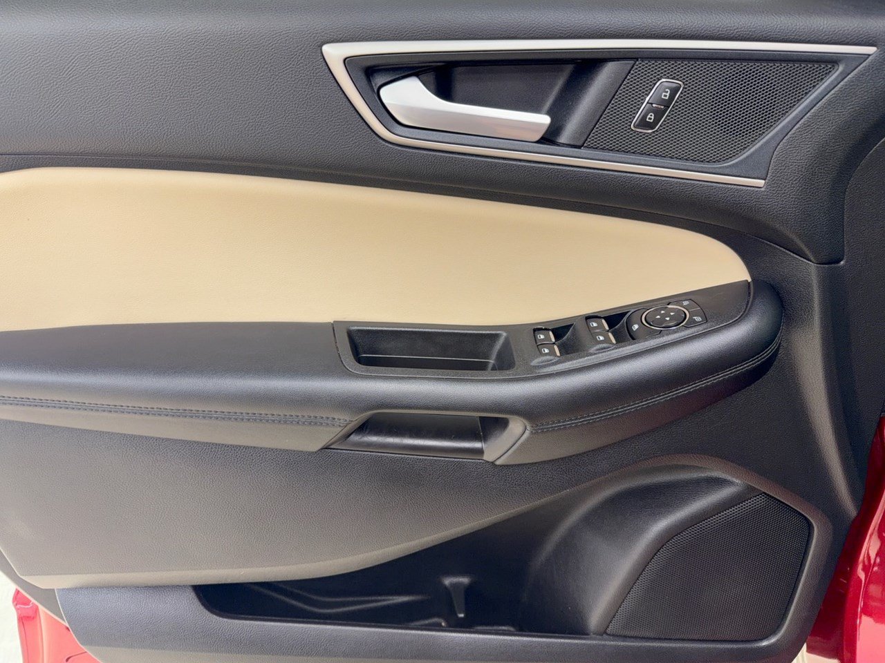 Certified 2020 Ford Edge SEL FWD image 14