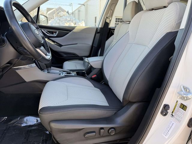 Used 2024 Subaru Forester Premium image 14