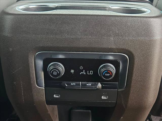 Used 2021 Chevrolet Suburban Z71 AWD/4WD image 17