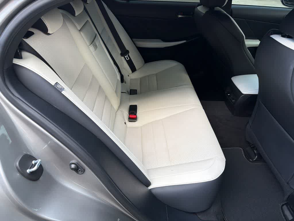 Used 2022 Lexus IS 350 F Sport w/ Navigation Package RWD image 14