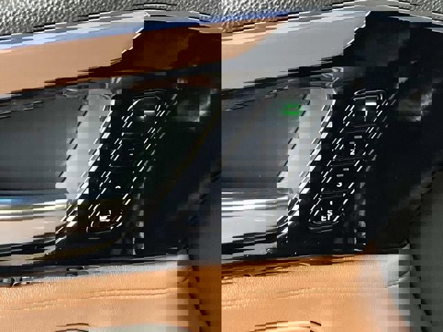 Used 2024 Acura MDX SH-AWD w/ Technology Package image 29