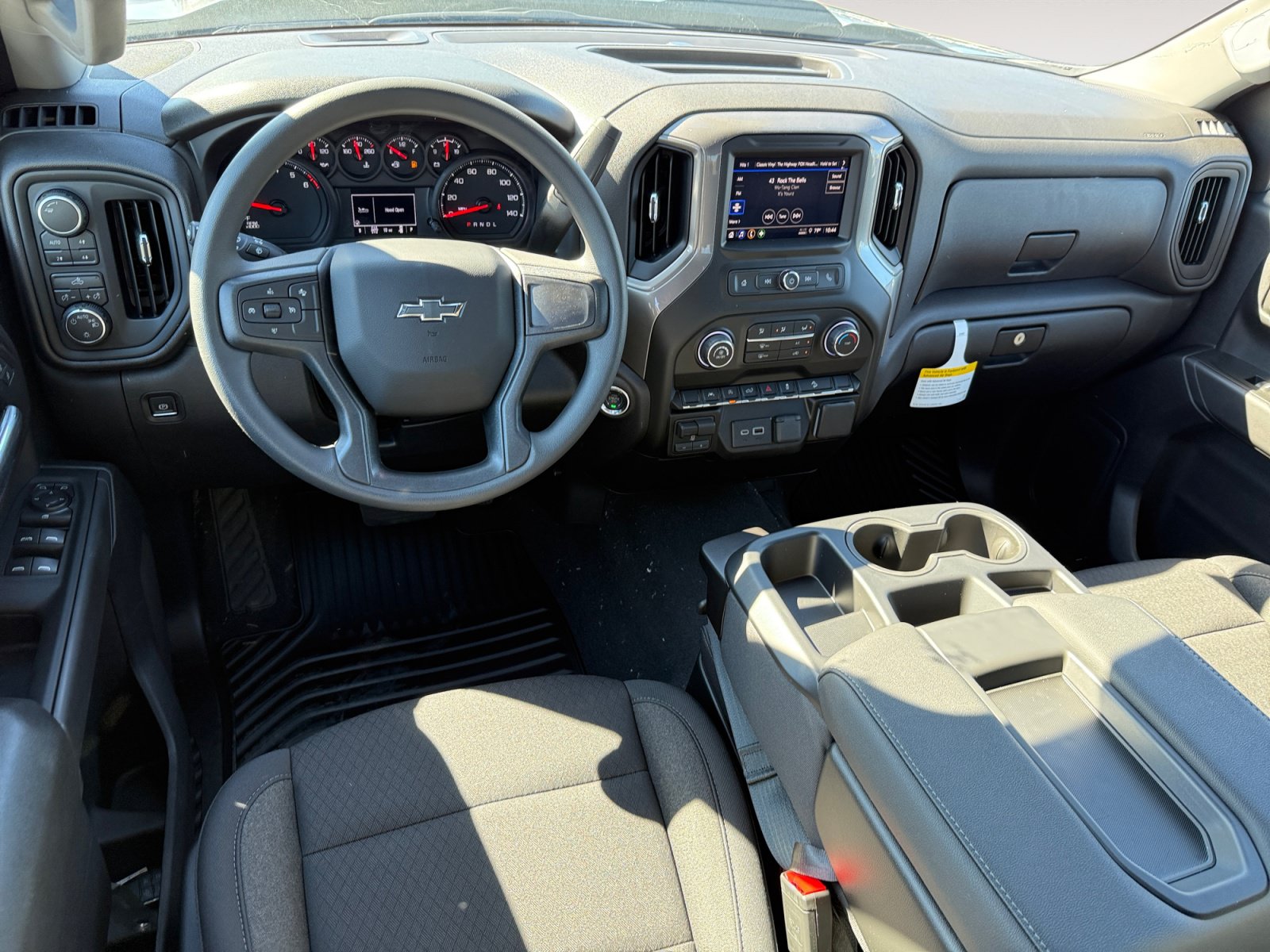 New 2026 Chevrolet Silverado 1500 Custom Trail Boss w/ Dark Appearance Package AWD/4WD image 15