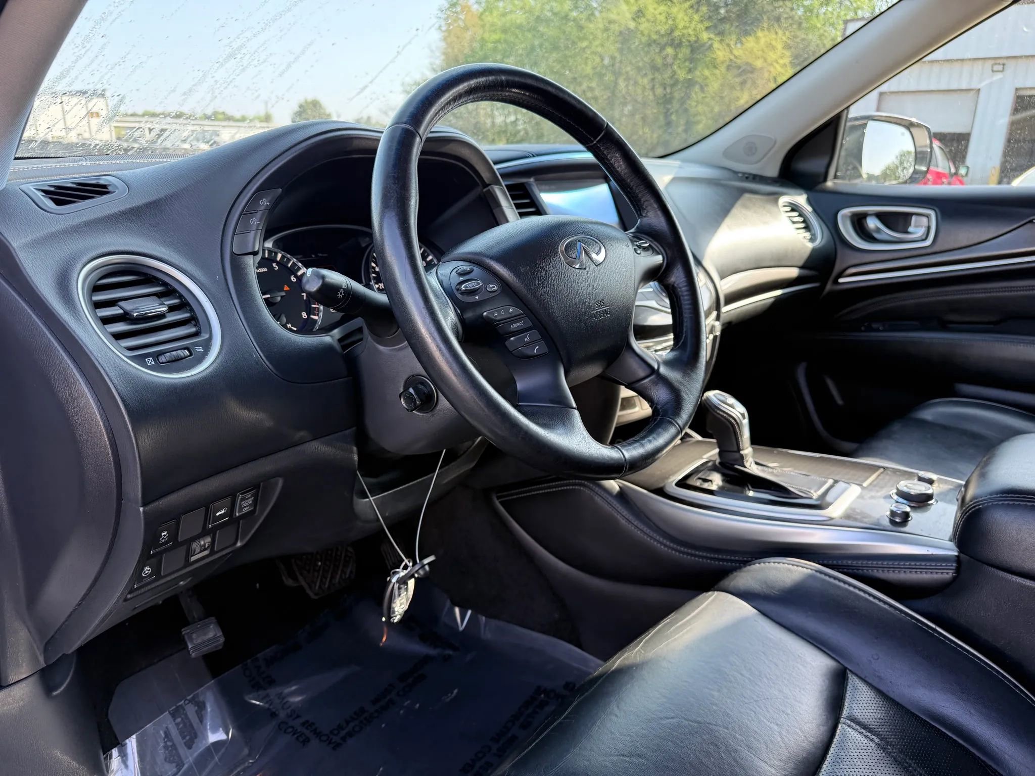 Used 2016 INFINITI QX60 AWD w/ Premium Plus Package image 17