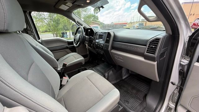 Used 2017 Ford F250 XL w/ Power Equipment Group AWD/4WD image 23