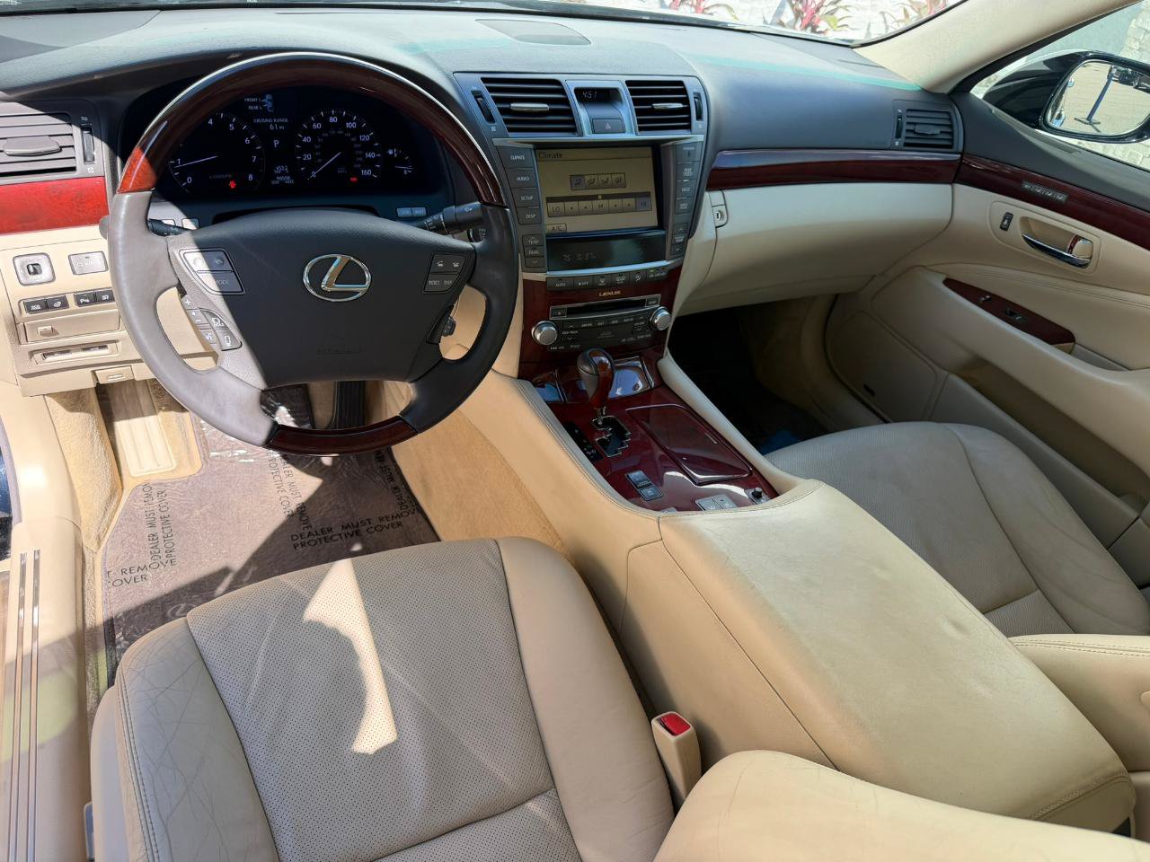 Used 2012 Lexus LS 460 w/ Luxury Value Edition RWD image 23
