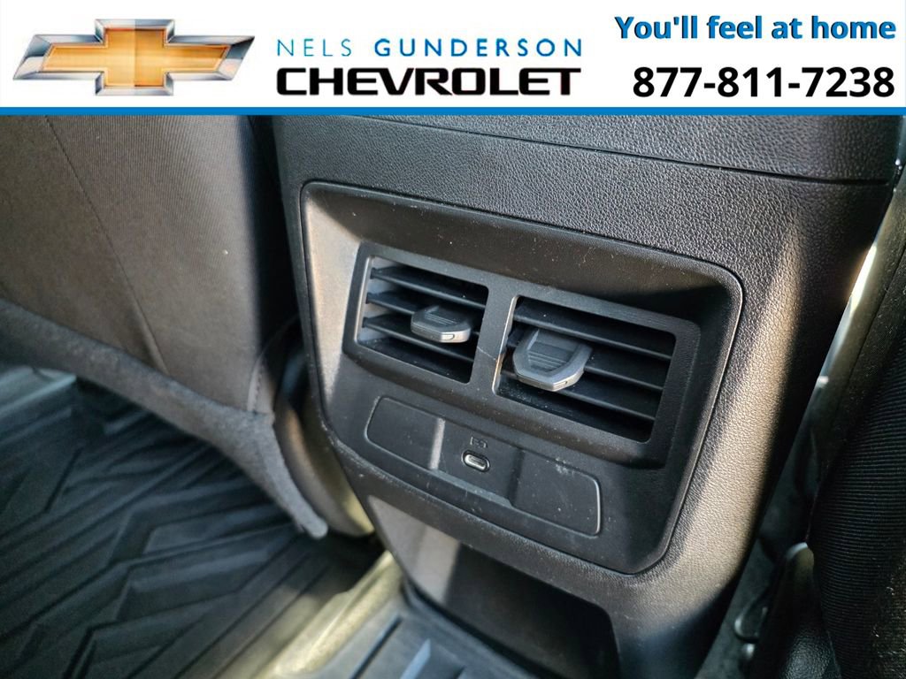 Used 2023 Chevrolet Colorado LT w/ LT Convenience Package II AWD/4WD image 12