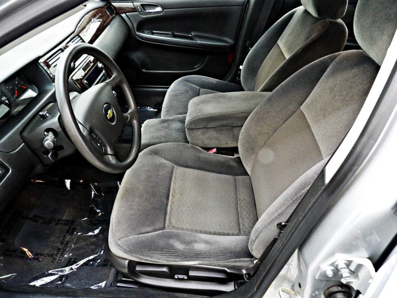 Used 2014 Chevrolet Impala Limited LS image 8