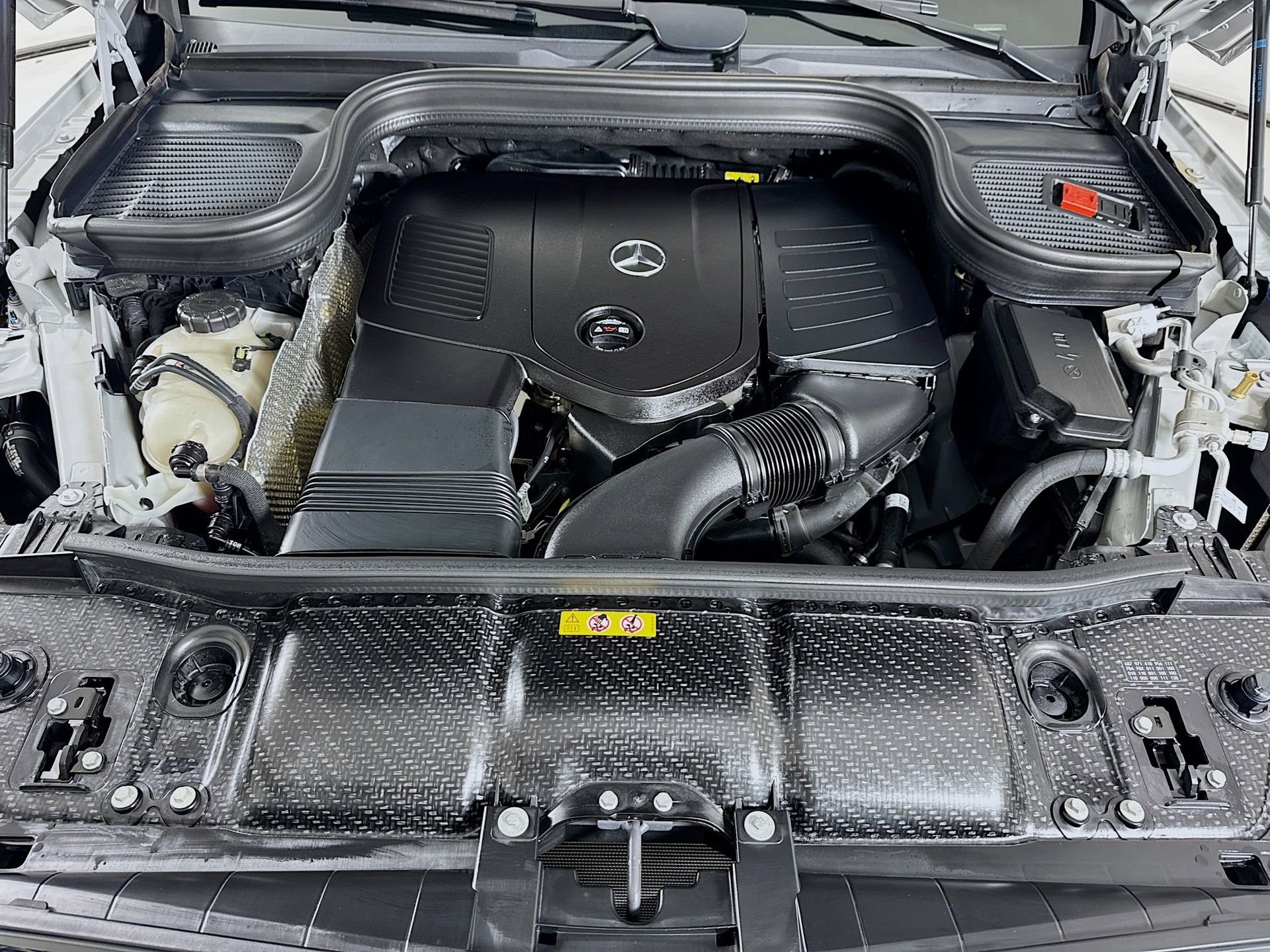 Certified 2025 Mercedes-Benz GLE 350 4MATIC image 33