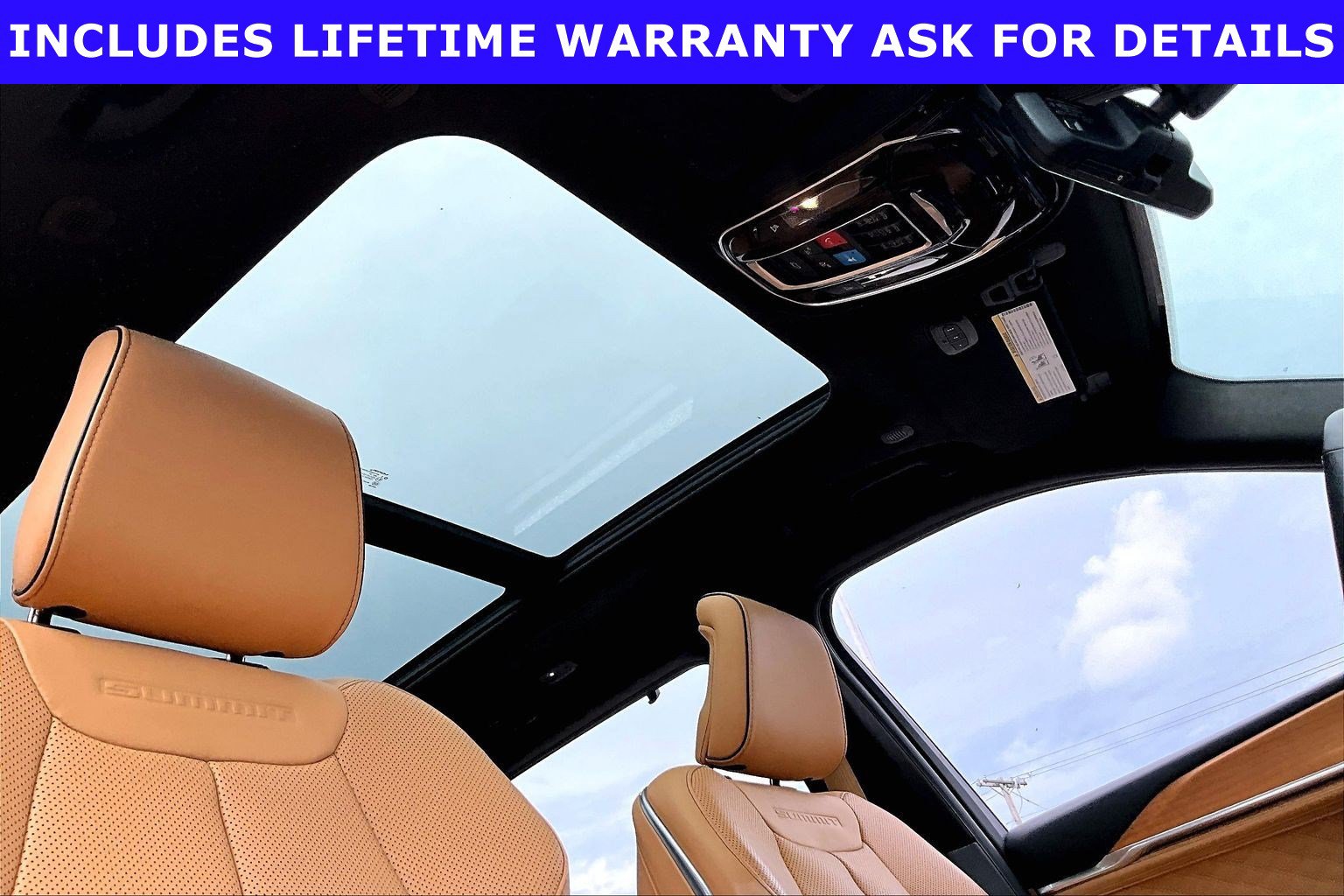 Used 2022 Jeep Grand Cherokee Summit AWD/4WD image 19