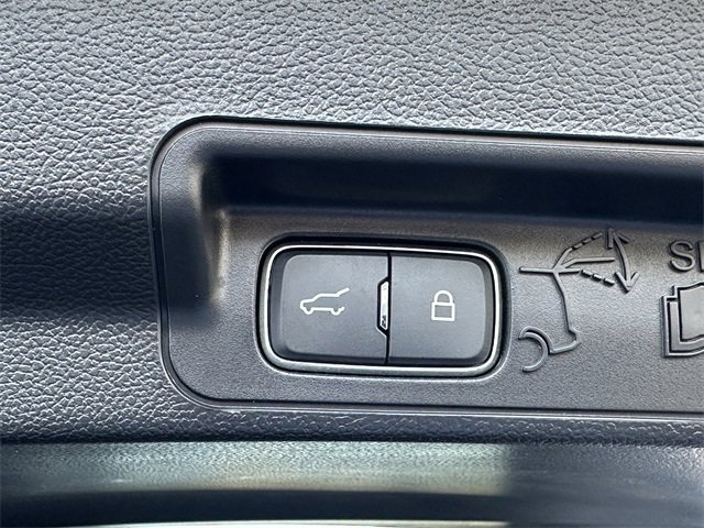 Used 2021 Ford Explorer ST w/ Equipment Group 401A image 30