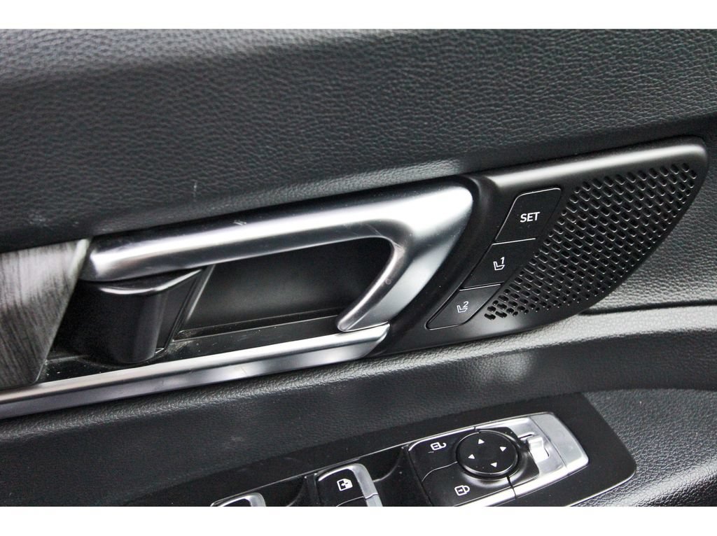 Used 2024 Kia Telluride SX Prestige AWD/4WD image 21