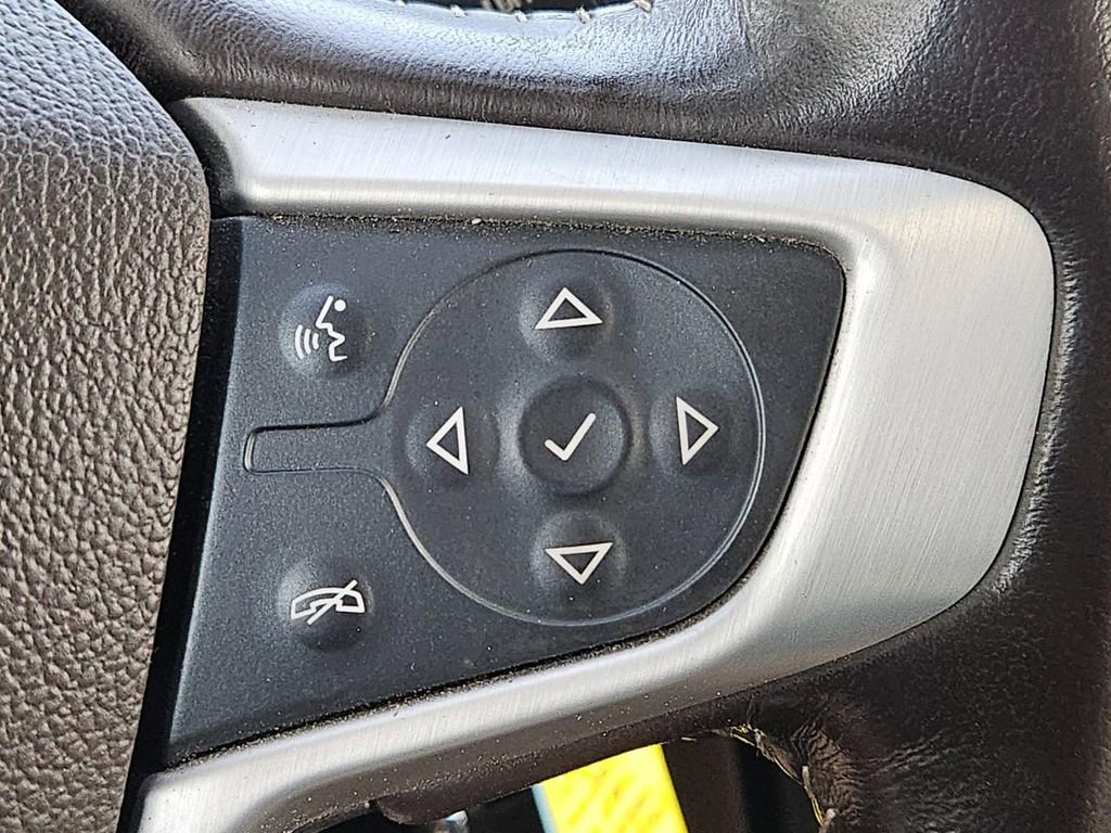 Used 2019 GMC Canyon SLT w/ Trailering Package image 16