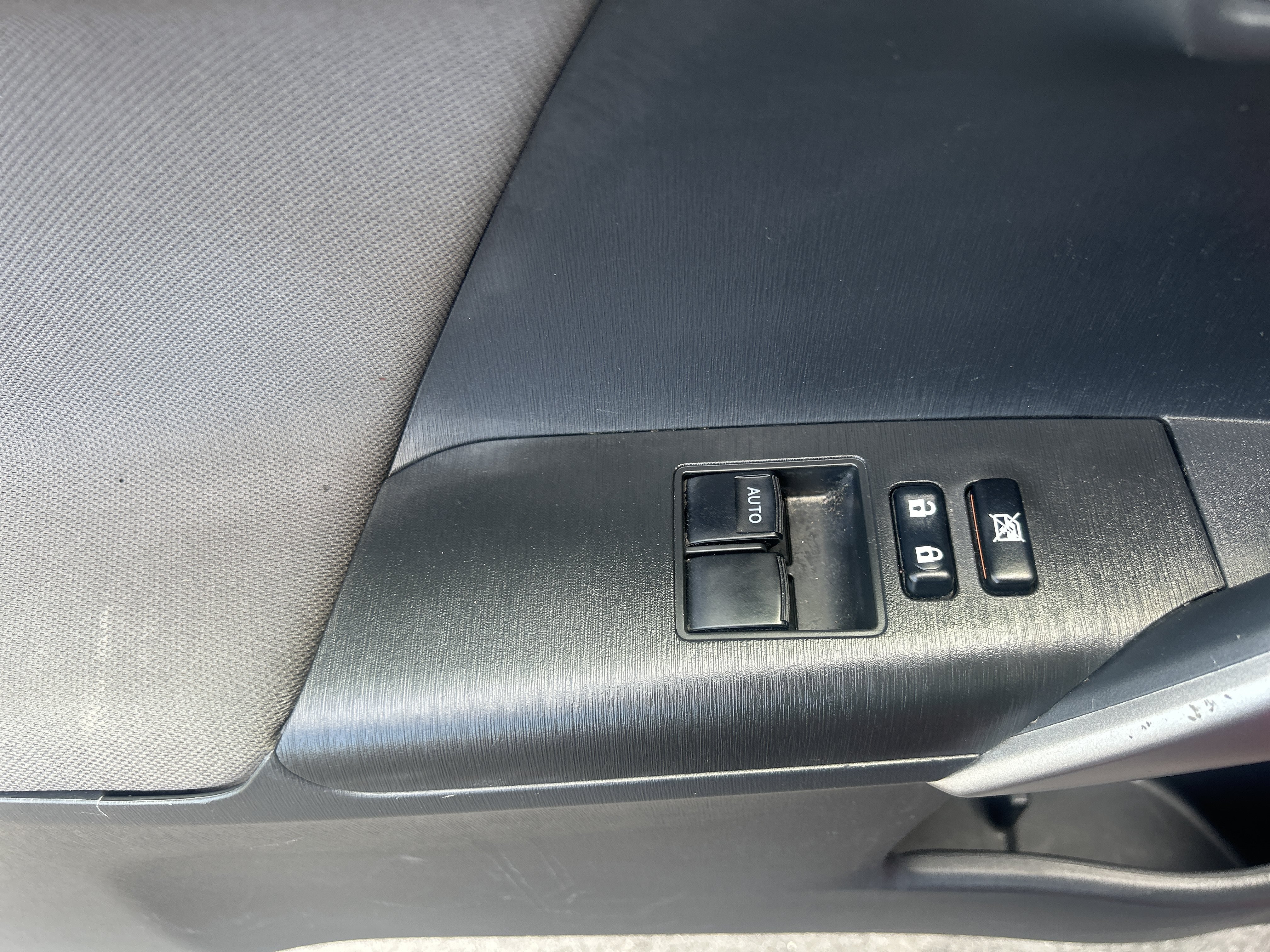 Used 2014 Scion tC FWD image 28