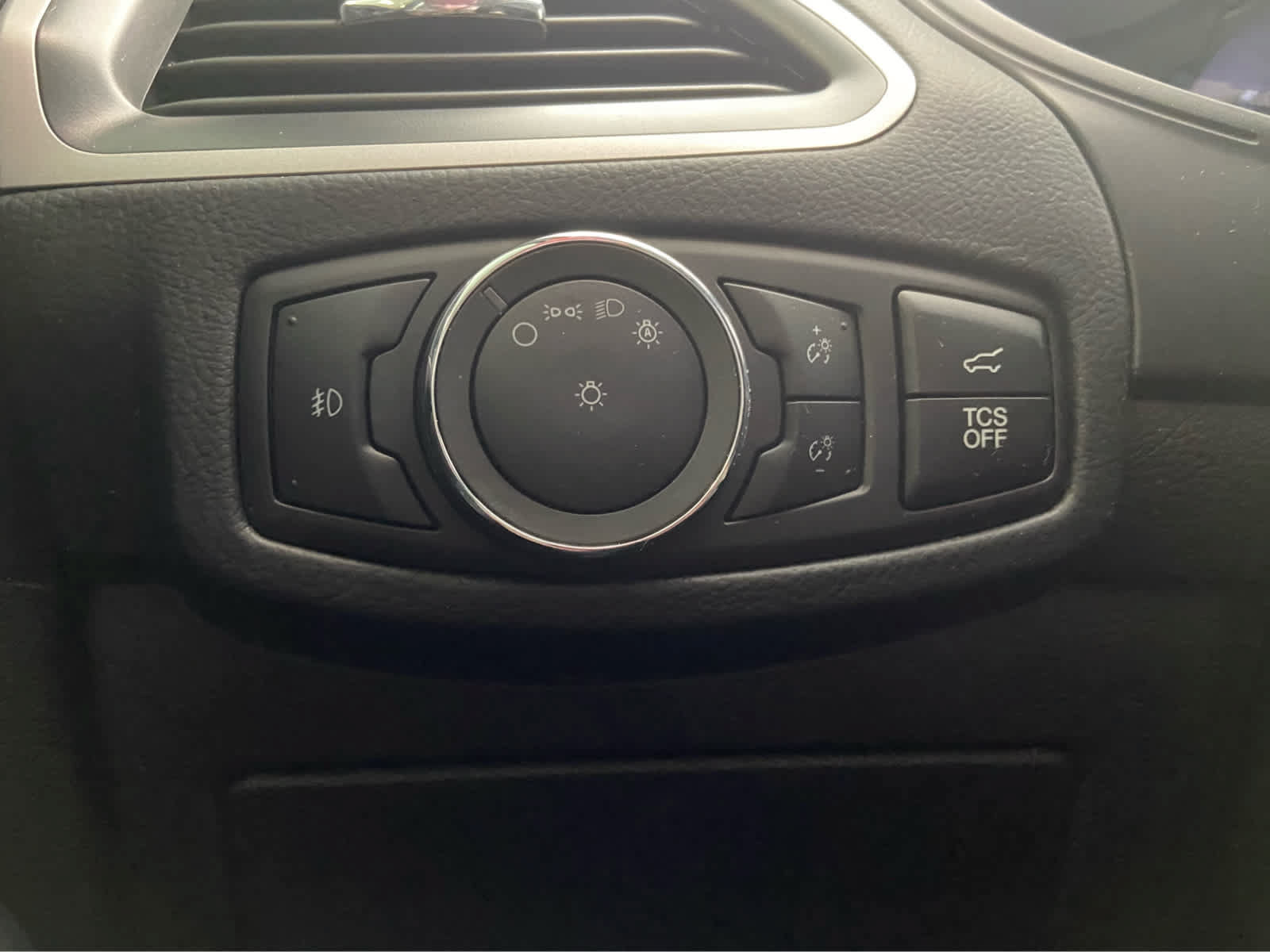 Used 2024 Ford Edge SEL w/ Convenience Package AWD/4WD image 38