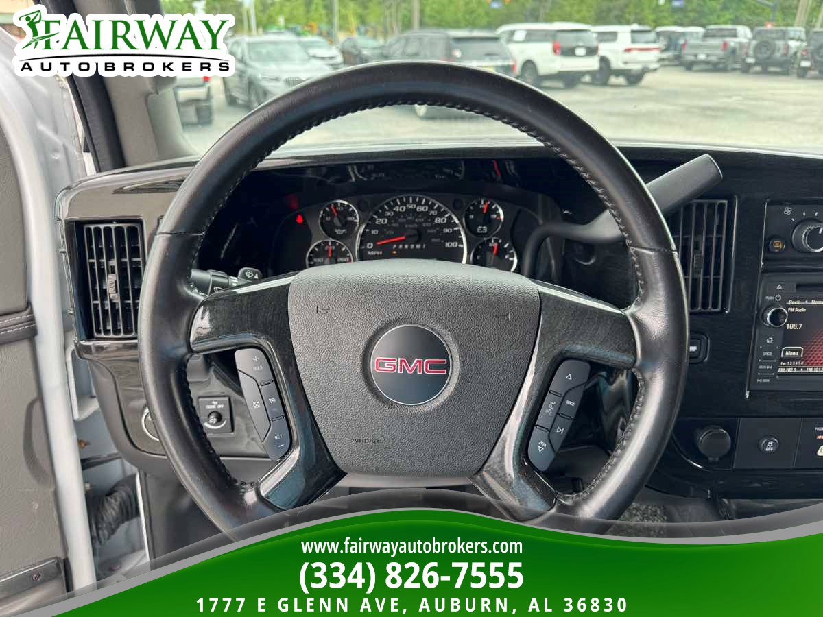 Used 2017 GMC Savana 2500 RWD image 18