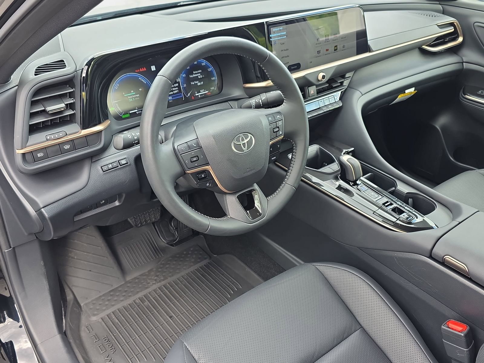 Used 2026 Toyota Crown AWD/4WD image 15