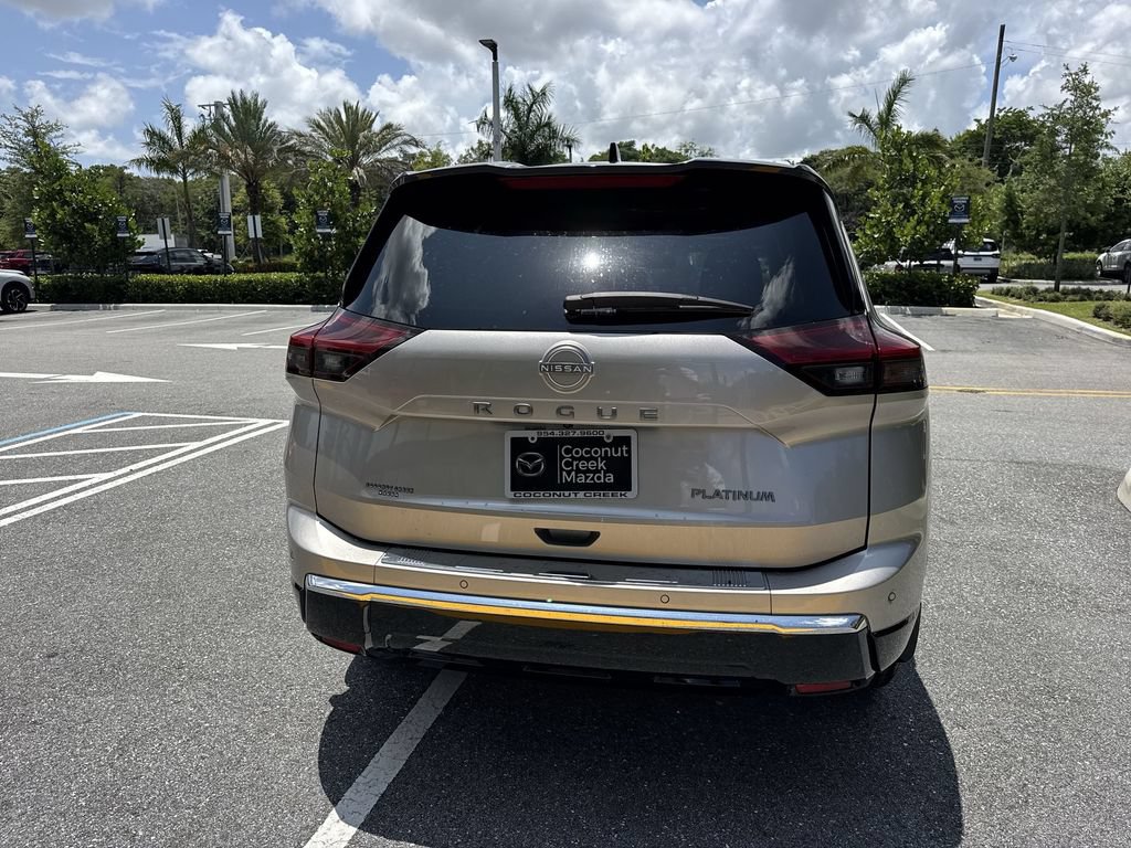 Used 2024 Nissan Rogue Platinum w/ Platinum Premium Package FWD image 25