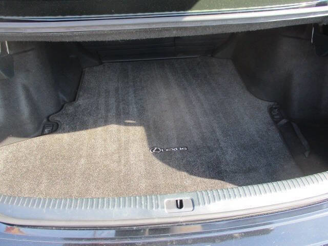 Used 2015 Lexus IS 250 image 12