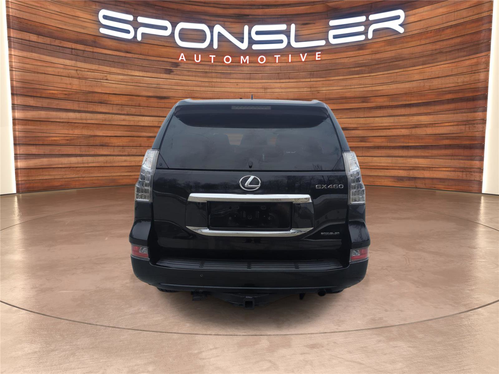 Used 2019 Lexus GX 460 Premium w/ Premium Package image 3