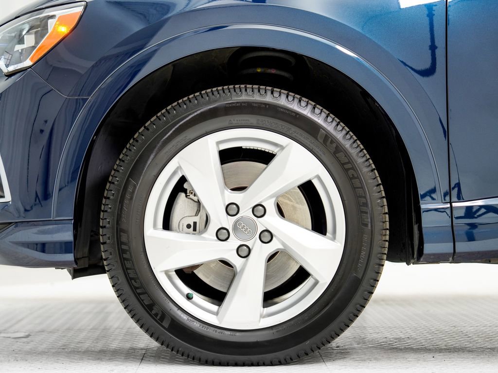 Used 2020 Audi Q3 2.0T Premium w/ Convenience Package image 25