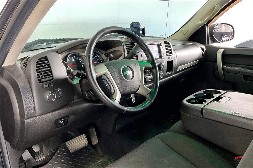 Used 2013 Chevrolet Silverado 2500 LT w/ Convenience Package image 17