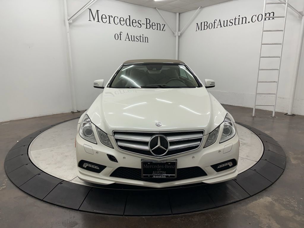 Used 2011 Mercedes-Benz E 550 Cabriolet video 2