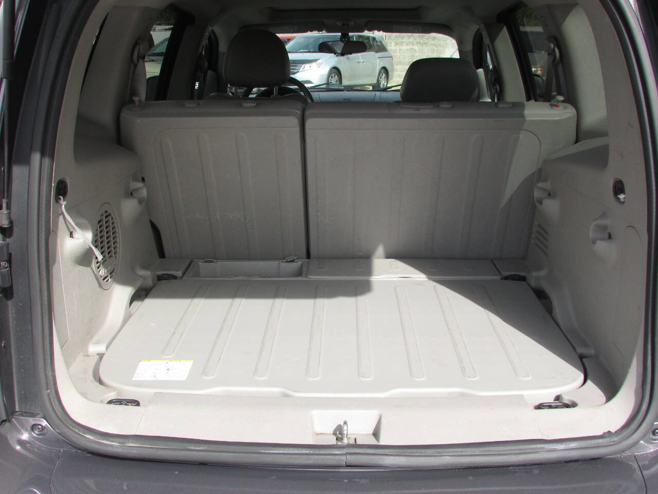 Used 2006 Chevrolet HHR LT FWD image 19