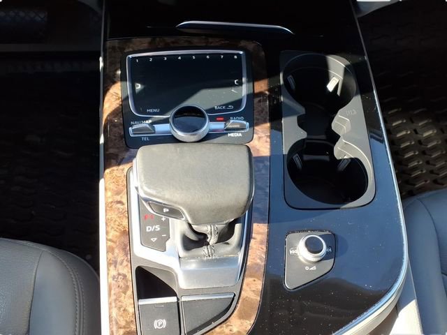 Used 2018 Audi Q7 3.0T Premium Plus w/ Premium Plus Package image 16