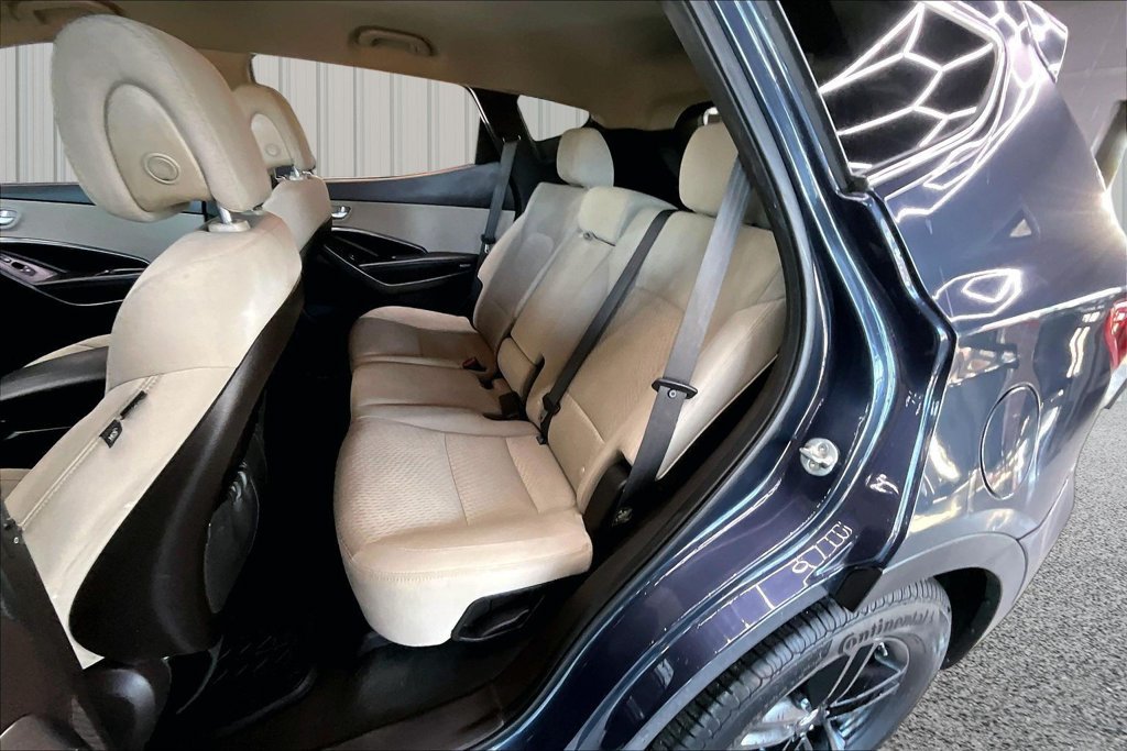 Used 2018 Hyundai Santa Fe Sport w/ 2.4L Value Package 02 FWD image 21