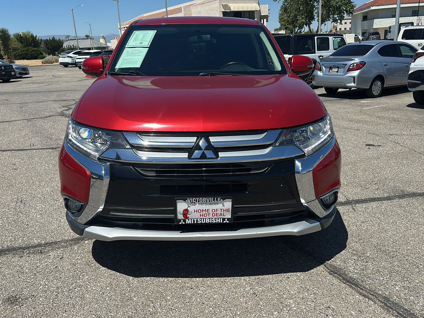 Used 2018 Mitsubishi Outlander SE AWD/4WD image 2