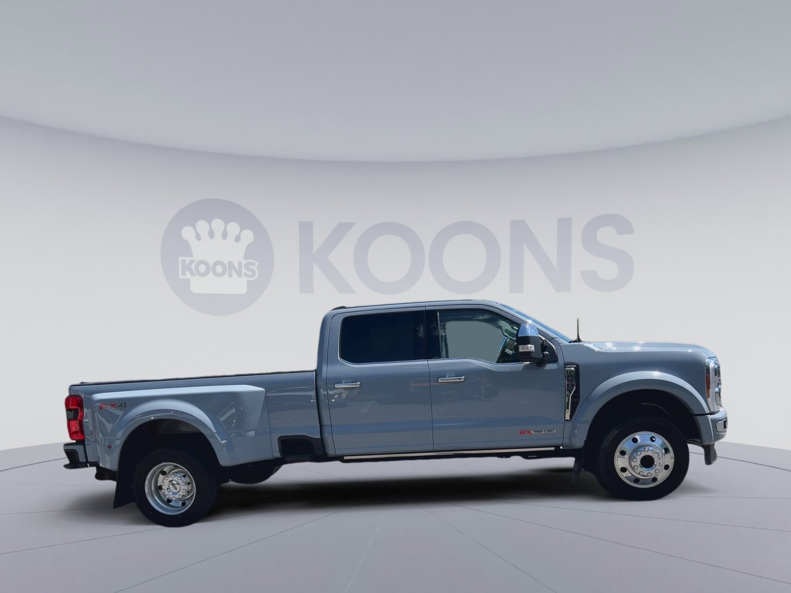 Used 2024 Ford F450 Limited w/ FX4 Off-Road Package AWD/4WD image 2