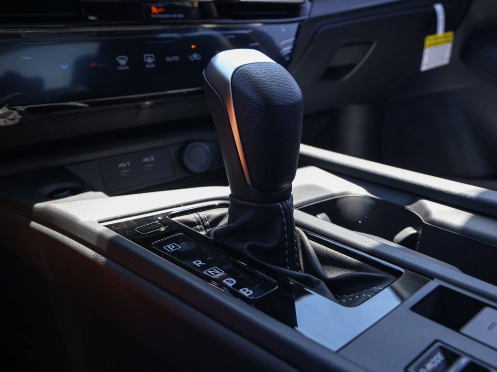 New 2026 Nissan Sentra SV w/ Floor Mat Package FWD image 30