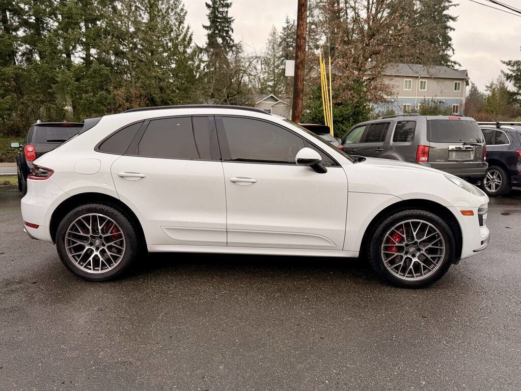 Used 2016 Porsche Macan Turbo AWD/4WD image 7