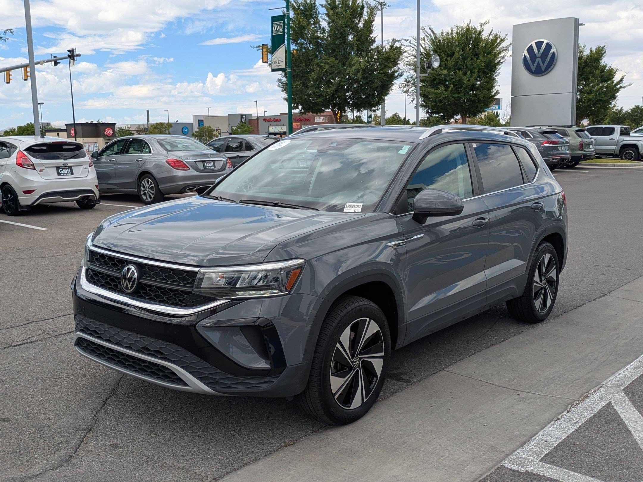 Certified 2024 Volkswagen Taos SE AWD/4WD image 11