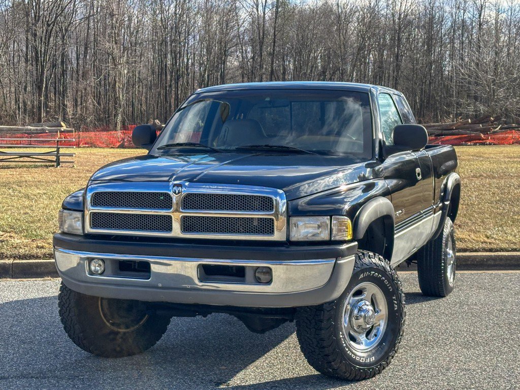Used 2001 Dodge Ram 2500 Truck SLT image 4