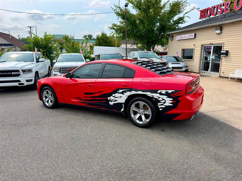 Used 2014 Dodge Charger R/T RWD image 2