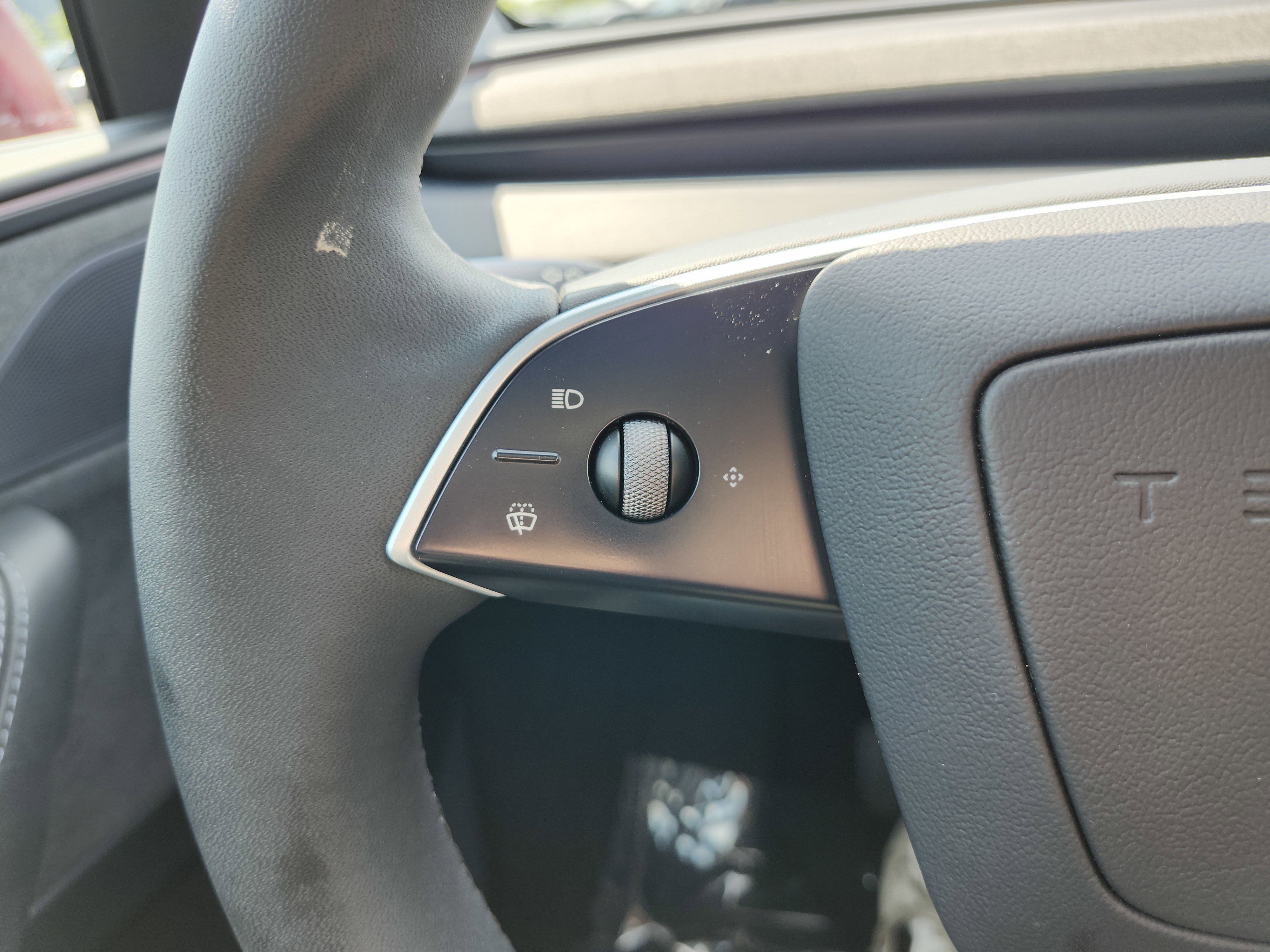 Used 2026 Tesla Model Y AWD image 35