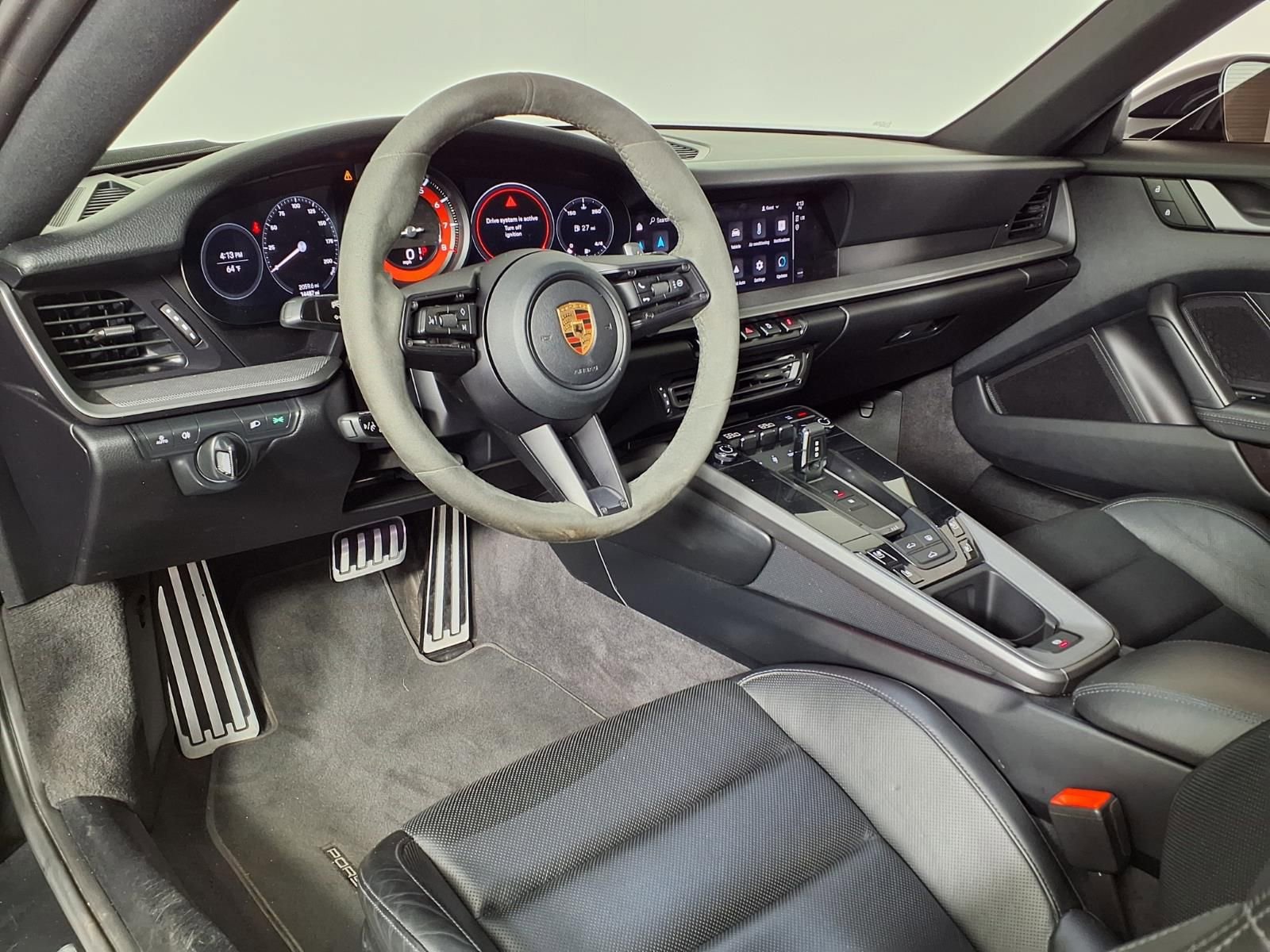 Used 2023 Porsche 911 Carrera RWD image 15