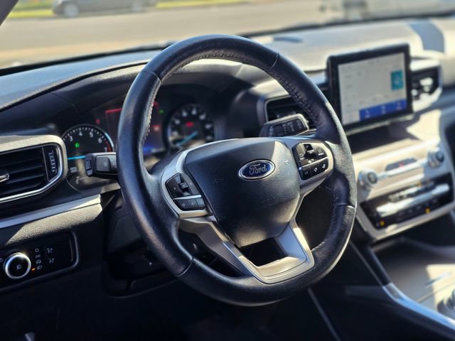 Used 2024 Ford Explorer XLT w/ Equipment Group 202A image 15