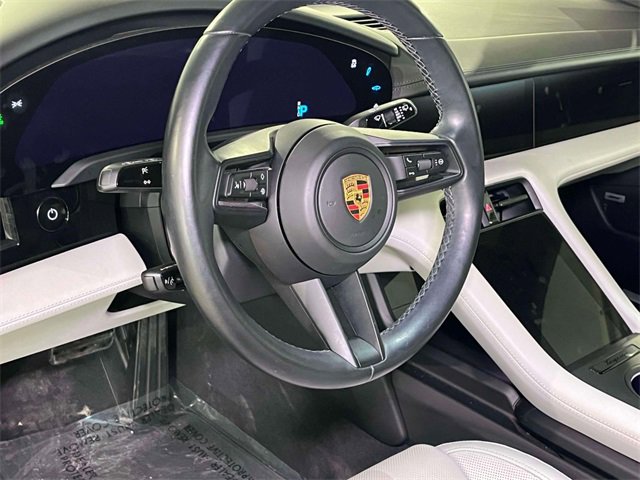 Certified 2022 Porsche Taycan 4S image 16